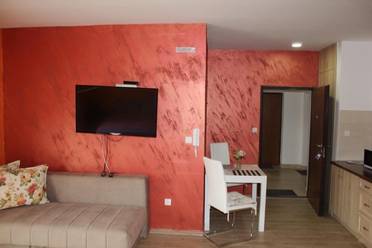 Apartments Kapisoda เซทินเจ ภายนอก รูปภาพ